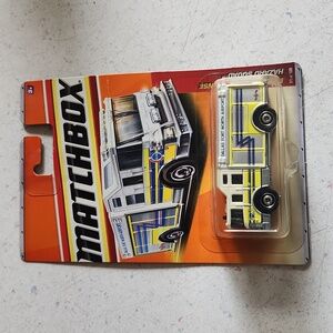 2011 Matchbox Emergency Response Hazard Squad